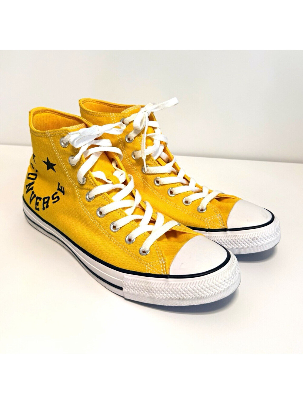 Converse Chuck Taylor All Star High Smiley Yellow Men’s 10 Women’s 12 167070F